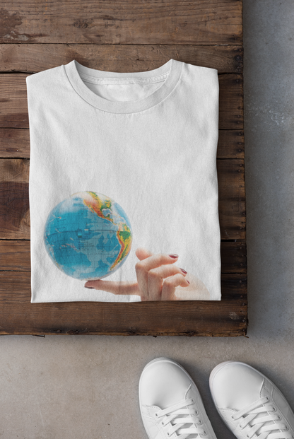 GIS HAVING THE WORLD T SHIRT